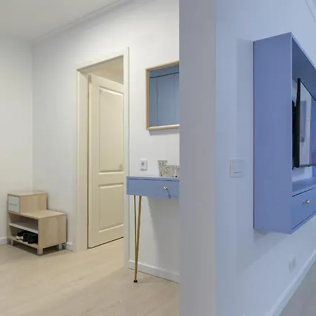 Апартаменты Imedio Azure Aviatiei