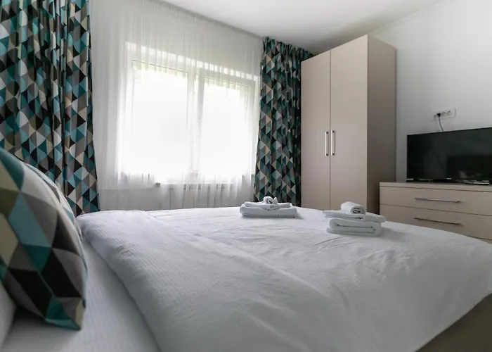 Imedio Azure Aviatiei