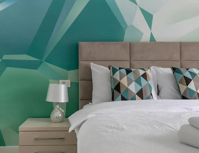 Imedio Azure Aviatiei アパート