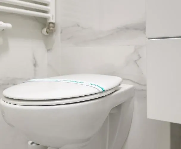 Imedio Azure Aviatiei * Bucharest