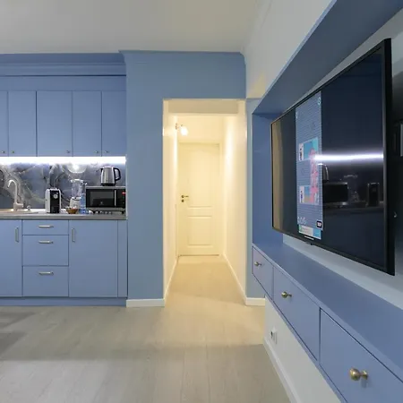 Imedio Azure Aviatiei