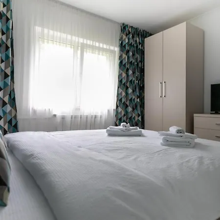 Imedio Azure Aviatiei