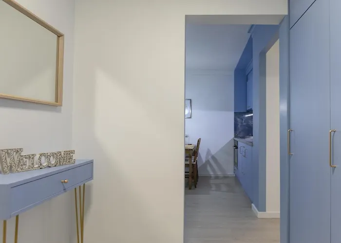 Imedio Azure Aviatiei Apartmán *