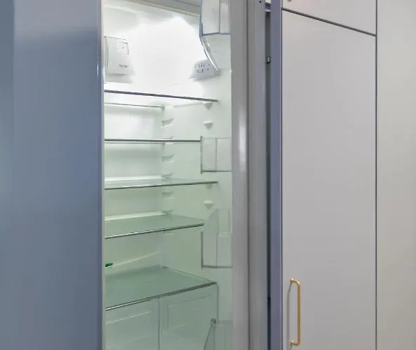 Imedio Azure Aviatiei Apartmán *